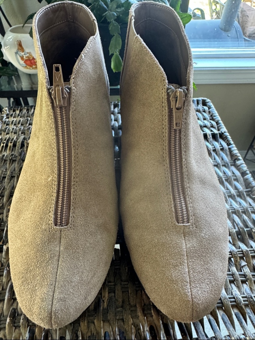 Aerosoles Allowance Beige Leather Suede Ankle Bootie Women’s Size 9